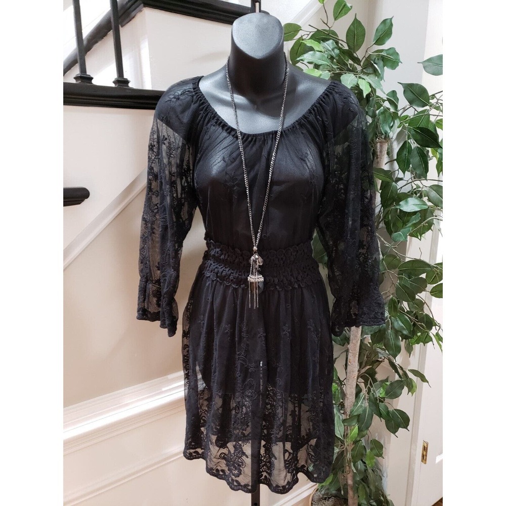 Ultra Pink Women's Black Floral Lace Long Sleeve Knee Length Dress Size Large